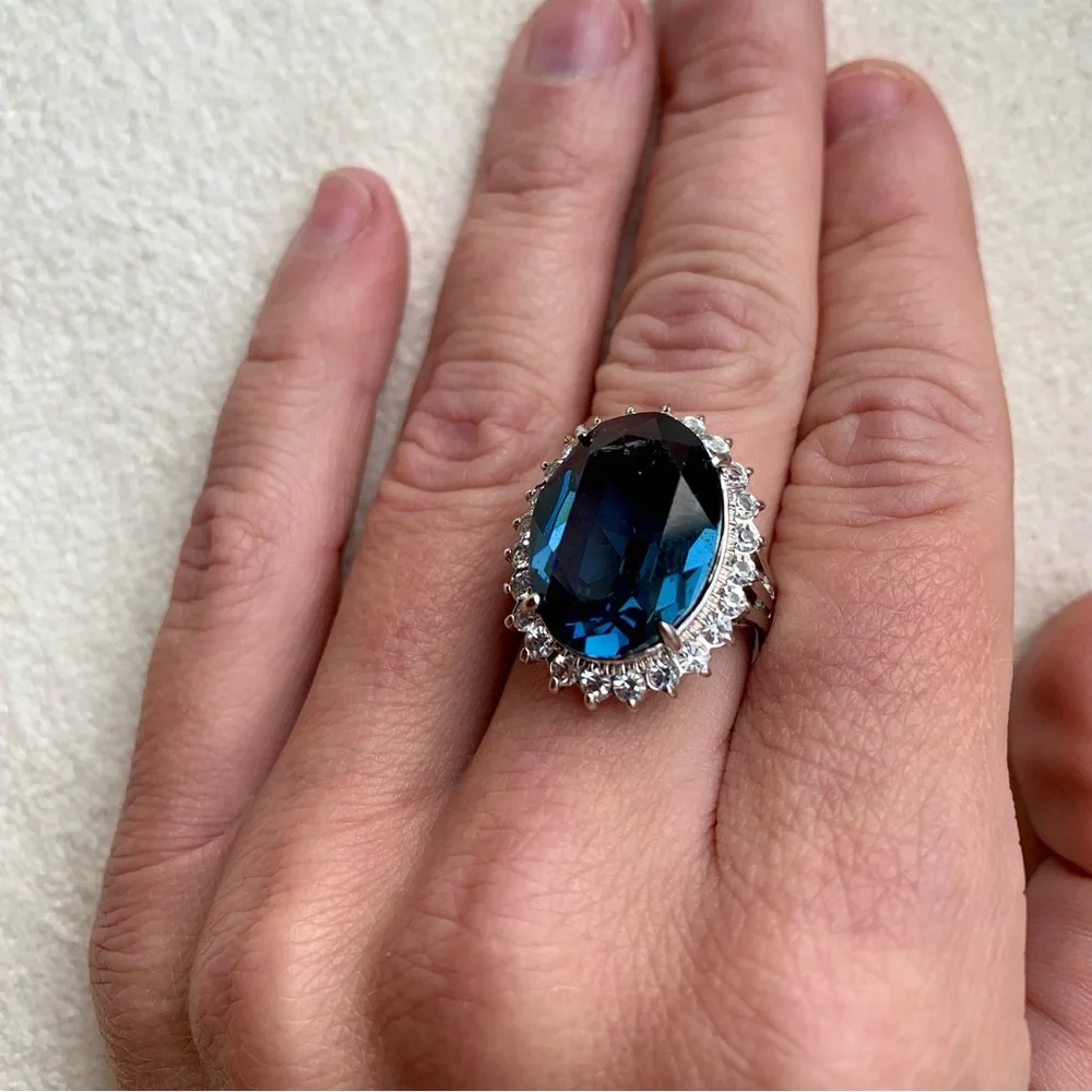 4.00 CT Genuine Sapphire Diamond Halo Crown Ring - Picture 9 of 14